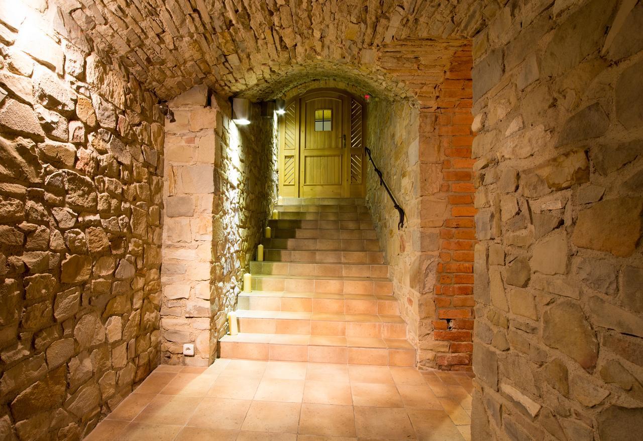 Hotel Pod Vezi Strážnice 외부 사진